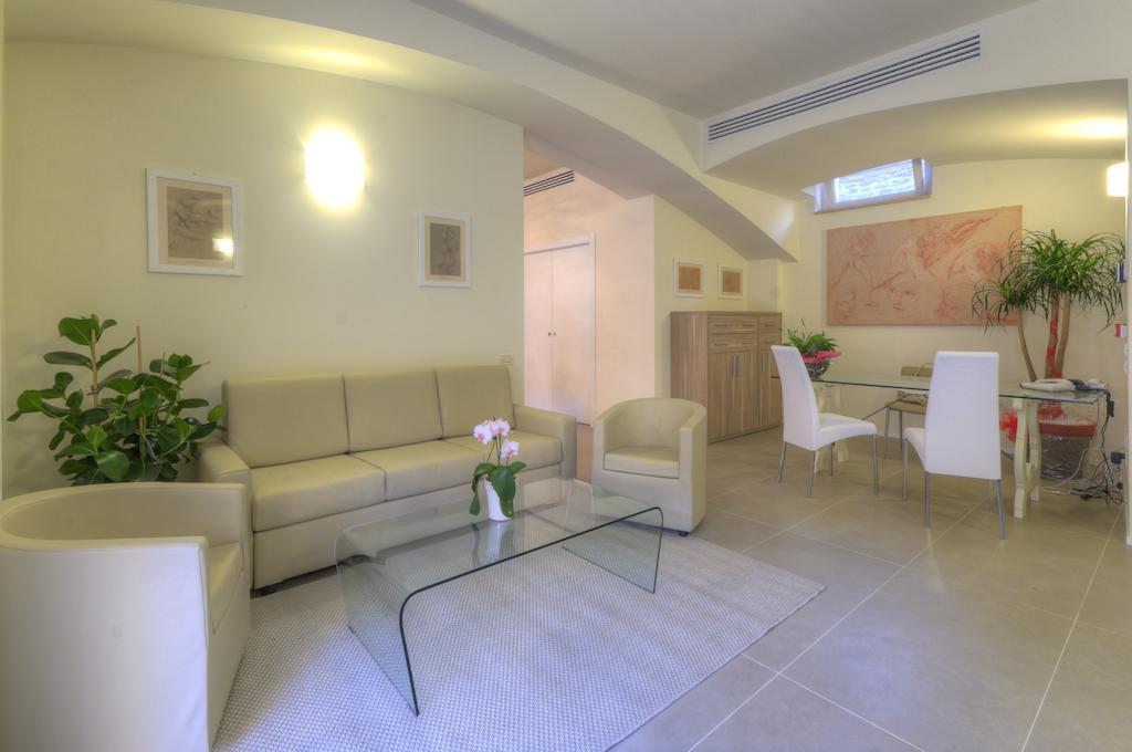 Palazzo Ruschioni Boutique Hotel Camerano Exterior photo